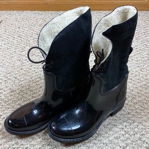 Target womens size 9 fleece lined black boots laced up